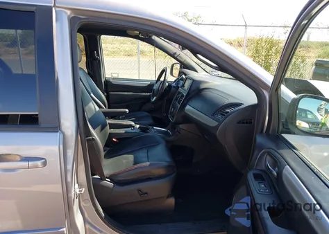 2017 Dodge Grand Caravan Gt из США, поврежденный, VIN 2C4RDGEGXHR765244